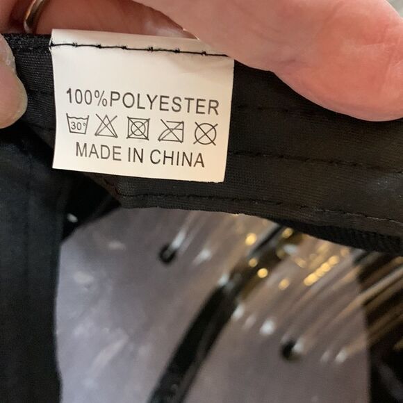 Max Verstappen NWT black cap - Picture 5 of 5